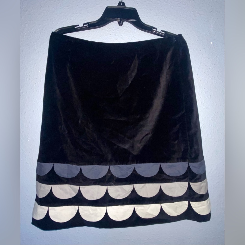 Women’s Boden midi velvet skirt 10 - Picture 3 of 9
